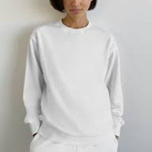 Aritzia Airy Fleece Perfect Crew - White